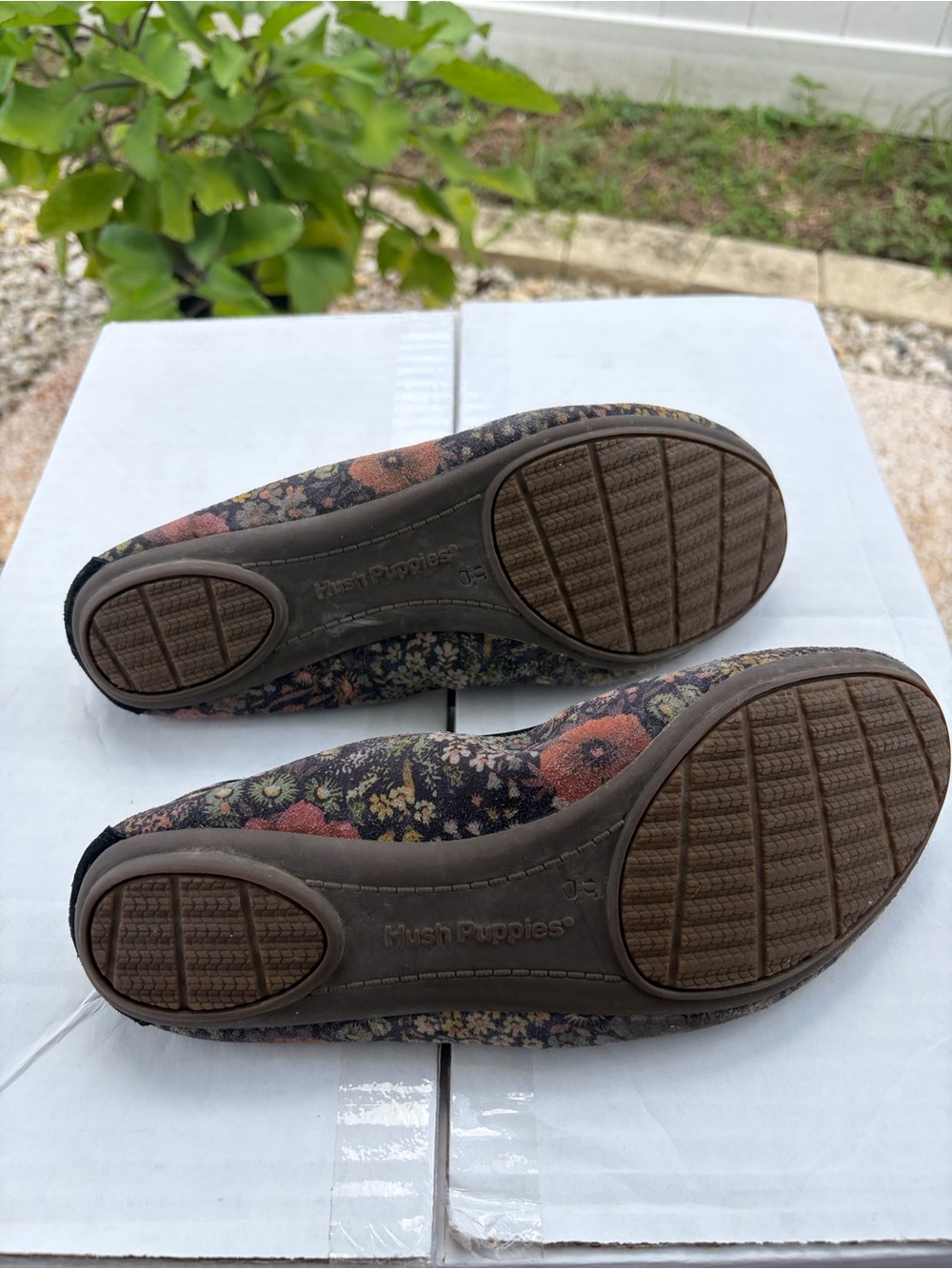 Hush Puppies Black Floral Slip-On Flats with Coral Accents